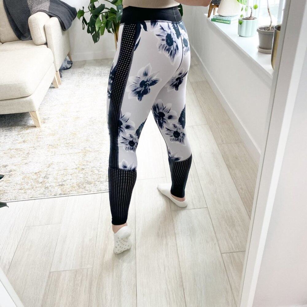Body Language Phillips Floral Leggings Size Small - Picture 5 of 6